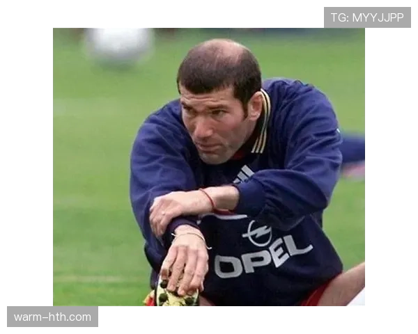 齐达内：传奇球星的卓越成就与足球历史上的不朽影响